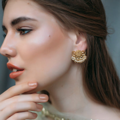 Sweet Darling Stud Earrings