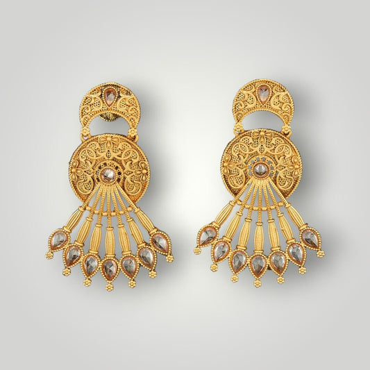 208067 - Antique Matte Gold Plated Cluster Style Earring
