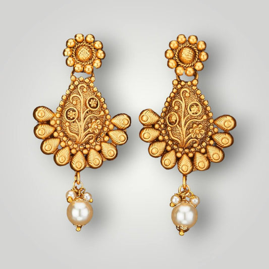 212693 - Antique Matte Gold Plated Chand Style Earring