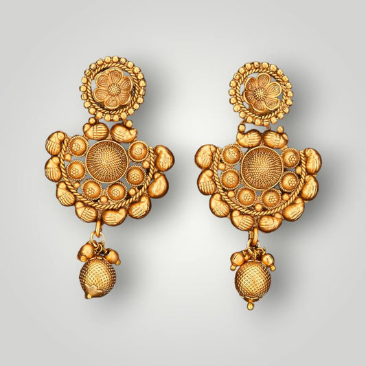 212695 - Antique Matte Gold Plated Chand Style Earring