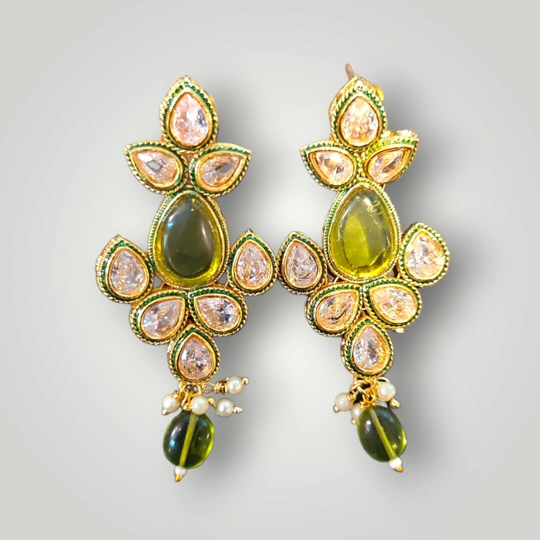 212962 - Antique Gold Plated Chand Style Earring