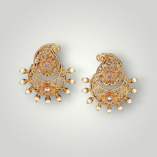 213864 - Antique Matte Gold Plated Chand Style Earring