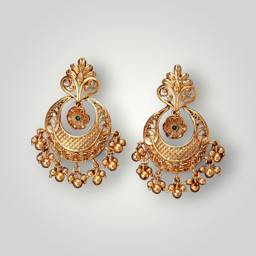 213865 - Antique Matte Gold Plated Chand Style Earring