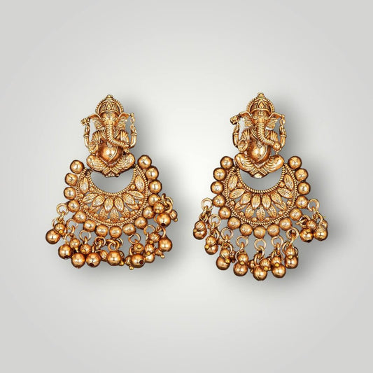 214517 - Antique Matte Gold Plated Chand Style Earring